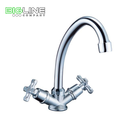 Смеситель SOLONE JIK 4-A 102-A (40) двуручный для кухни с поворотным изливом